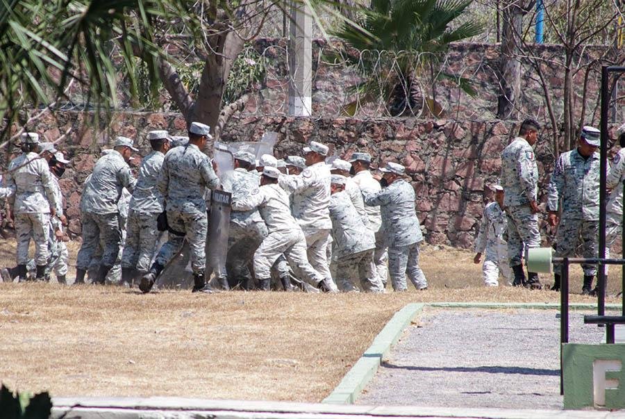 Ejército entrena a Guardia Nacional para enfrentar manifestaciones