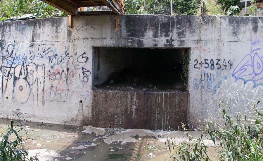 Exigen a autoridades saneamiento del Huacapa