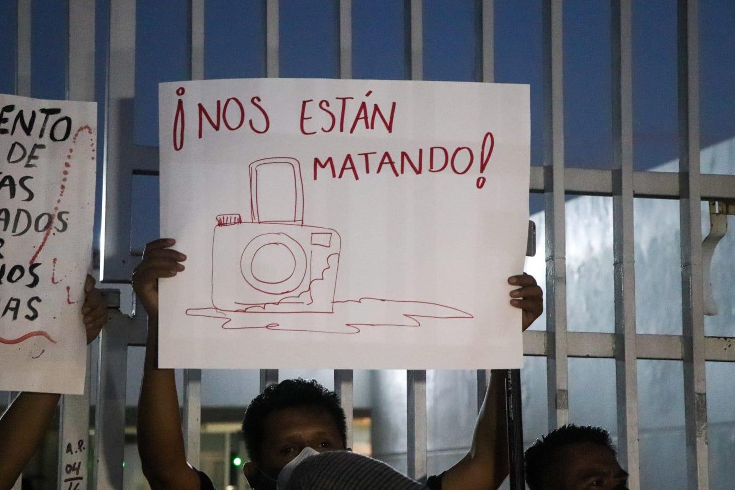 ¡Prensa, no disparen! Hacer periodismo en México entre la precariedad, el desplazamiento y la impunidad