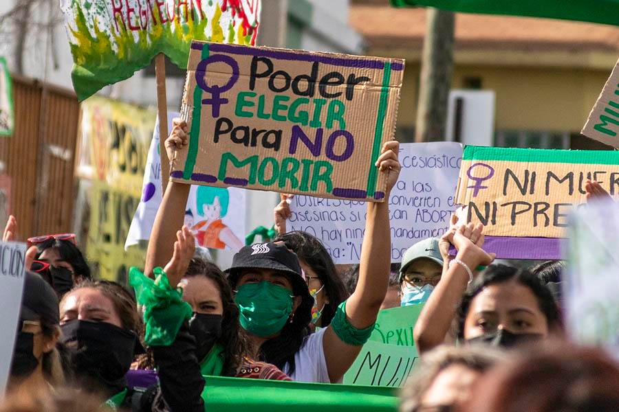 El aborto, un derecho negado a mujeres es causa de muerte materna en Guerrero