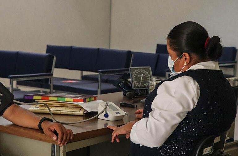 Reactivan Hospital en Tlacoapa pero no envían médicos especialistas