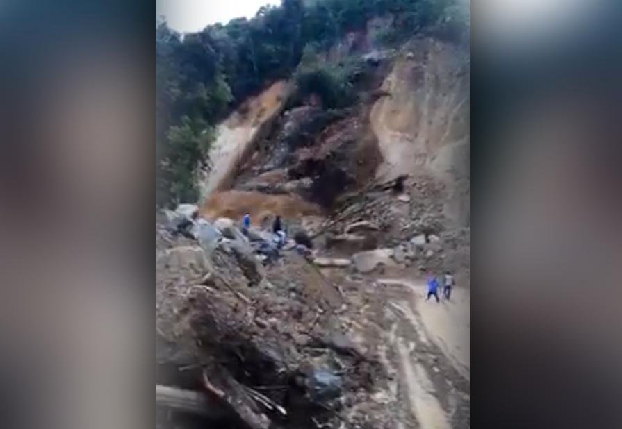 Pueblos de Cochoapa el Grande quedan incomunicados por desgajamiento de cerro