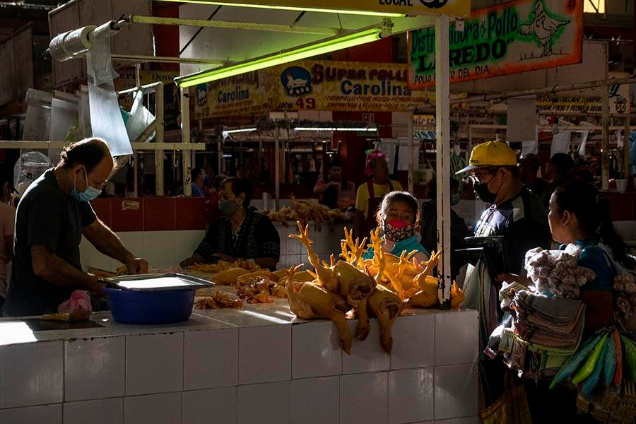 Con medidas de seguridad reabren parcialmente pollerías en Chilpancingo