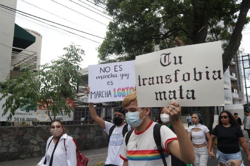 Visible registró más de una agresión al día contra la comunidad LGBTTTIQ+ en México