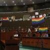 Presenta Morena iniciativa para matrimonios igualitarios; lo festeja LGBT