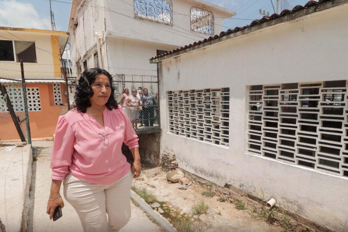 Regaña dirigencia nacional de Morena a alcaldesa de Acapulco por corrupción en la policía