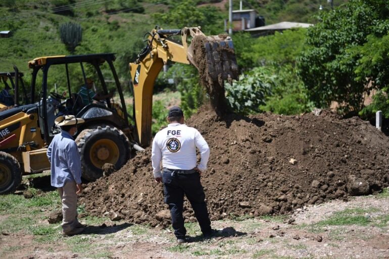 Comienza jornada de búsqueda en lugar donde fue hallado el cadáver del activista Arnulfo Cerón
