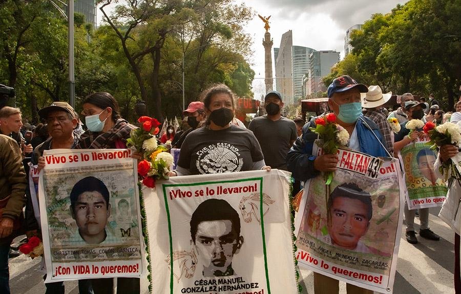 La infiltración en Ayotzinapa puede esclarecer la desaparición de los 43 y dar con su paradero