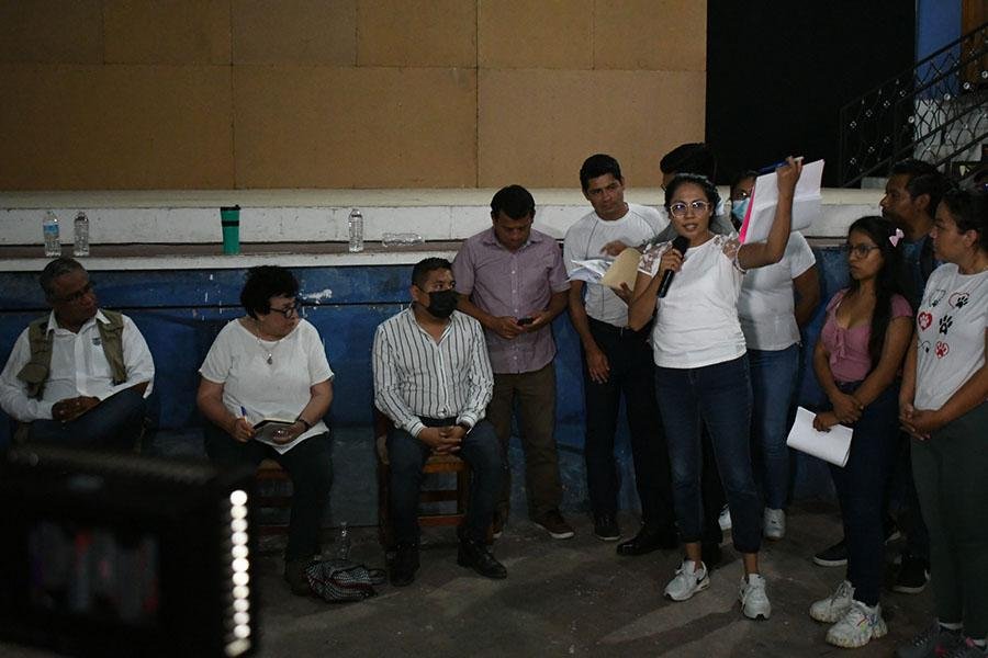 Estudiantes de Universidad exigen sede de escuela en Tixtla, Sosa les dice que será en Ojitos de Agua