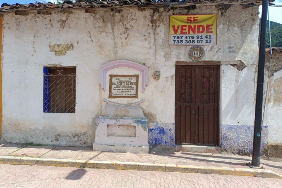 El centro de operaciones de Vicente Guerrero en la Montaña está en venta