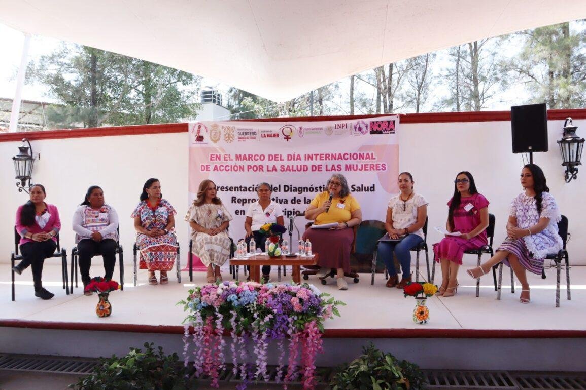 Presentan diagnóstico sobre salud reproductiva de mujeres de Chilapa
