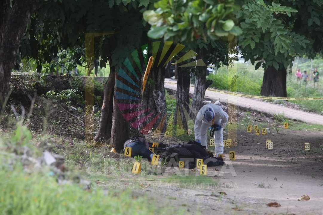 Asesinan a secretario de Seguridad y a 12 policías en Coyuca de Benítez