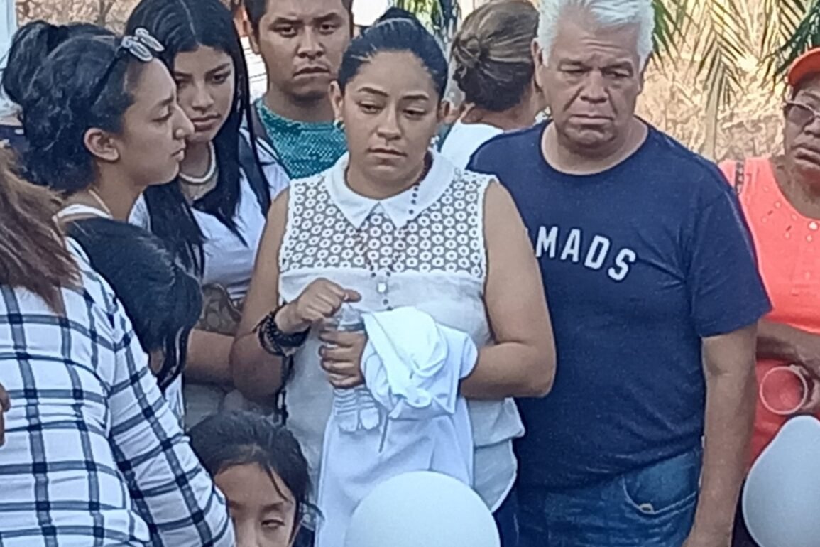 Marchan en Taxco para exigir justicia y enterrar a Camila
