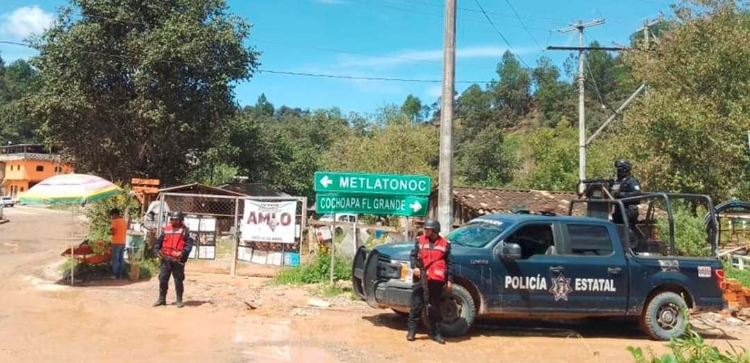 Liberan a rehenes de comunidad indígena de Metlatónoc retenidos por retraso de obra